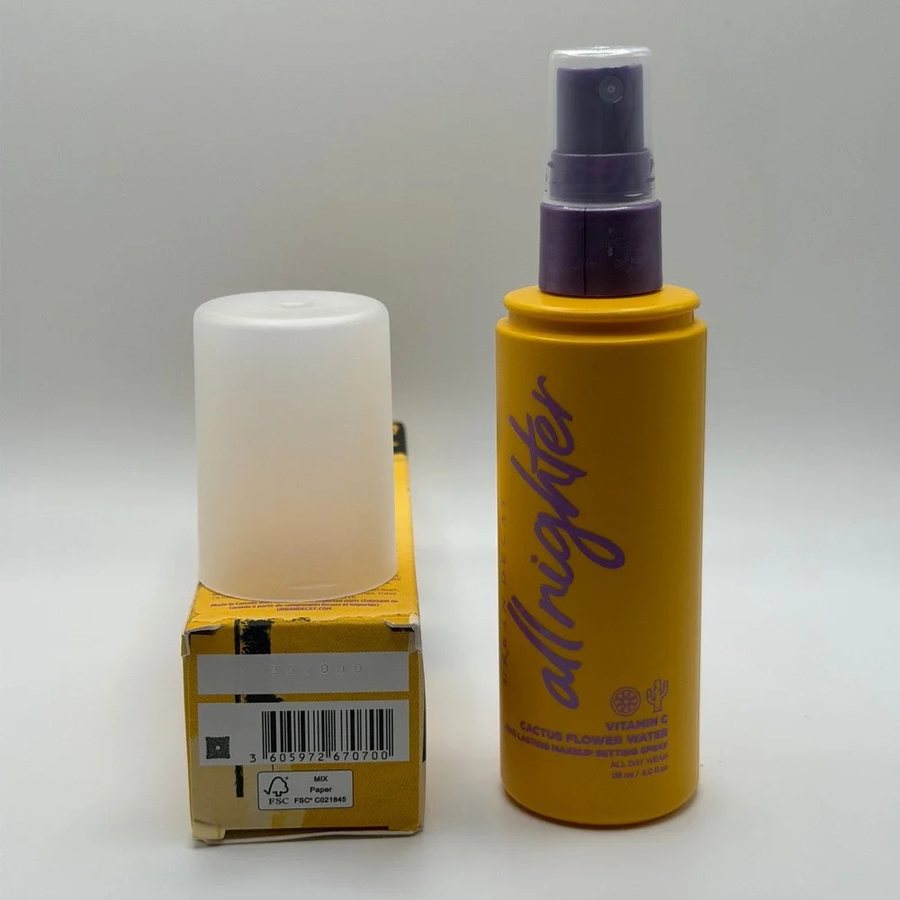 Urban Decay All Nighter Vitamin C Glow Long Lasting Makeup Setting Spray 4oz NEW